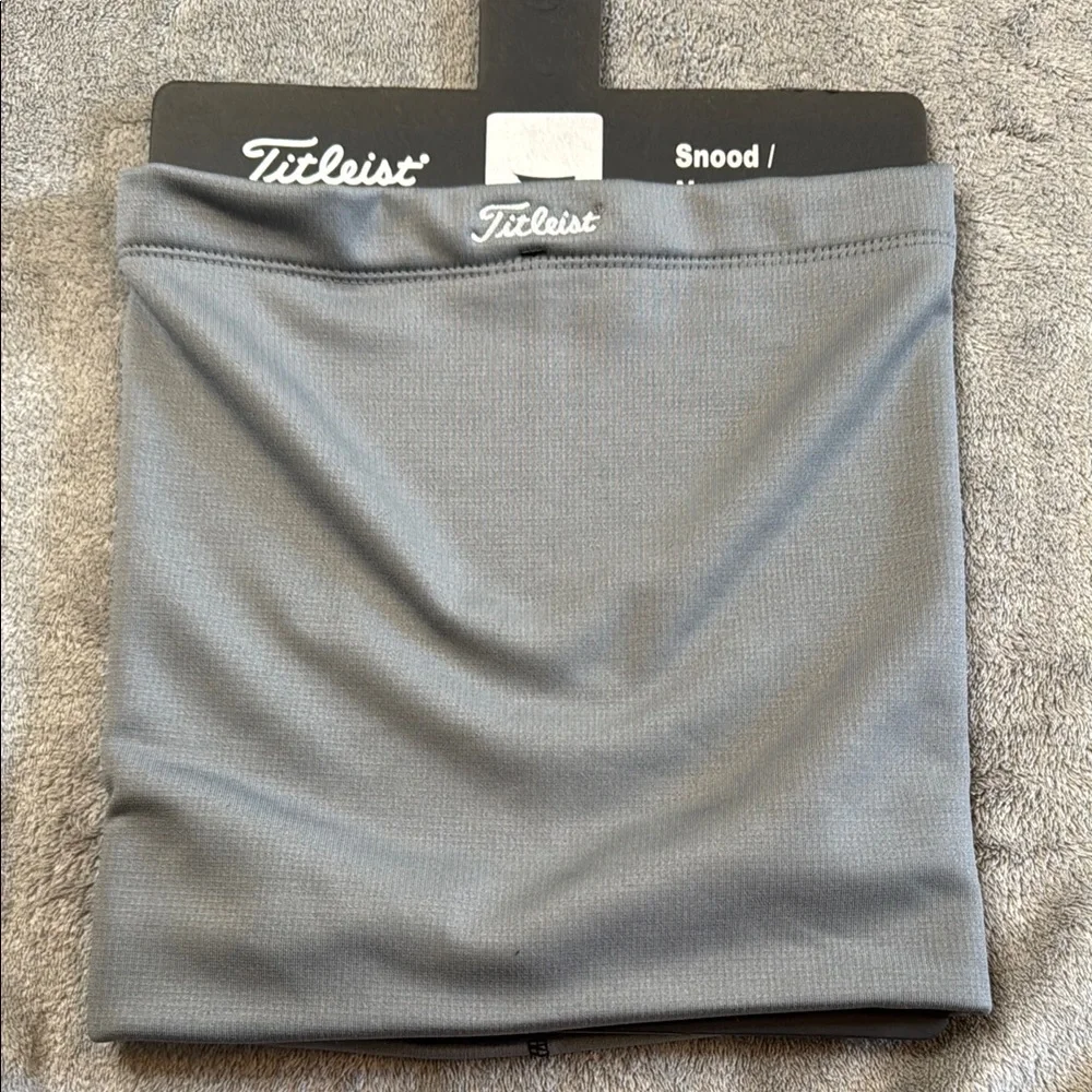NWT Titleist Performance Snood Neck Warmer Gray/Navy Moisture-wicking & Fleece